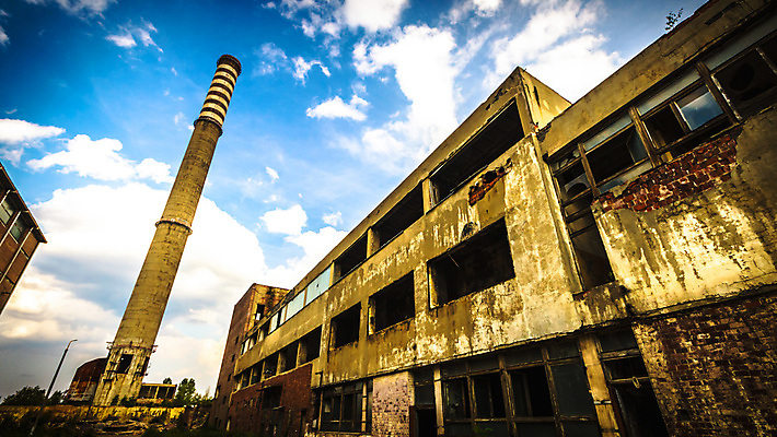 포토 JPG 해외이미지 산업 벽 백그라운드 건축양식 창문 공장 유리 벽돌 직장 사람없음 내부 건물 빛 금속 검은색 어둠 수확 도시 폐기물 위험 버리기 창고 복고 먼지 낭비 구식 그런지 깨짐 방치 썩음 옛날 철강 파멸 해외202004 해외포토 건축물 건축 컬러 컨셉 농업 회사 공업 모션 재질 쓰레기 파일형식 소멸 이미지허브