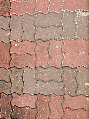 포토 JPG 해외이미지 외관 도로 백그라운드 패턴 포장 표면 벽돌 거리 바닥 사람없음 야외 빨간색 검은색 블록 회색 차도 조약돌 바위 거친 역사 보행로 닫기 오솔길 타일 질감 정사각형 구식 땅바닥 옛날 줄서기 해외202004 해외포토 도형 길 컬러 무늬 교통시설 모션 돌_바위 파일형식 이미지허브