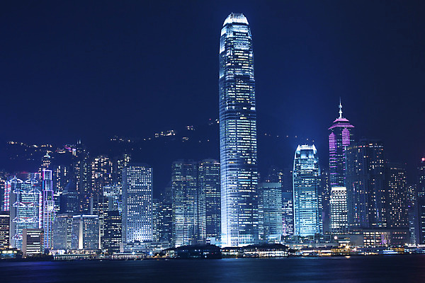 포토 JPG 해외이미지 아시아 바다 여행 백그라운드 크리스마스 비즈니스 건축양식 유리 하늘 휴가 동양인 풍경 사람없음 건물 금융 경제 빛 도시풍경 컬러풀 사무실 탑 항구 고층빌딩 중국 도시 도심 야간 큼 바쁨 네온 장면 포트 홍콩 스카이라인 절정 해외202004 해외포토 자연요소 건축물 기념일 건축 나라 컬러 교통시설 재질 인종 빌딩 크기 파일형식 이미지허브