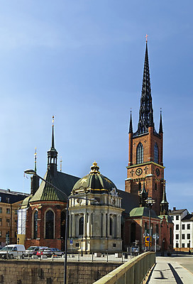 포토 JPG 해외이미지 유럽 기독교 종교 문화 여행 건축양식 하늘 벽돌 스웨덴 사람없음 야외 건물 성당 교회 탑 중세 타운 스칸디나비아 스톡홀름 옛날 해외202004 해외포토 건축물 건축 나라 종교건축 북유럽 도시 역사 파일형식 이미지허브