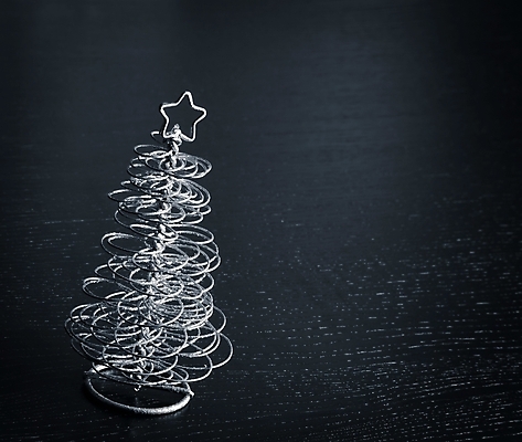 포토 JPG 해외이미지 나무 디자인 계절 실루엣 산업 별 종교 선 백그라운드 컨셉 크리스마스 겨울 패턴 탁자 추상 휴가 새로움 이벤트 사람없음 목재 장식 파란색 빛 산타클로스 금속 축제 어둠 장식볼 축하 인사 소나무 예수 눈송이 그룹 황금 은색 12월 연도 보케 마법 클라우스 해외202004 해외포토 자연요소 식물 기념일 컬러 가구 무늬 재료 재질 눈_날씨 촬영기법 예절 신_종교 날짜 파일형식 이미지허브