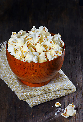 포토 JPG 해외이미지 접시 음식 다이어트 패스트푸드 건강 옥수수 요리 사람없음 컵 중국 흰색 도자기 사발 맛 정크푸드 낟알 컨테이너 시리얼 영화관 굽기 양동이 오브젝트 퍼프 슛 팝콘 버터 솜털 내추럴 고립 단백질 백자 절임 짠맛 팝 평야 해로움 해외202004 해외포토 식기 산업 아시아 컬러 컨셉 자연 곡류 사기그릇 인스턴트 극장 구이 영양소 파일형식 이미지허브