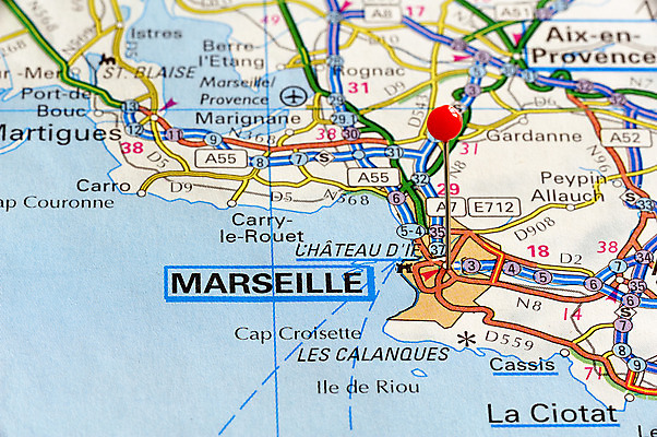 포토 JPG 해외이미지 유럽 도로 여행 세계지도 지도 거리 사람없음 가로 관광지 프랑스 압정 마르세유 서유럽 해외202004 해외포토 나라 길 교통시설 세계 사무용품 파일형식 이미지허브