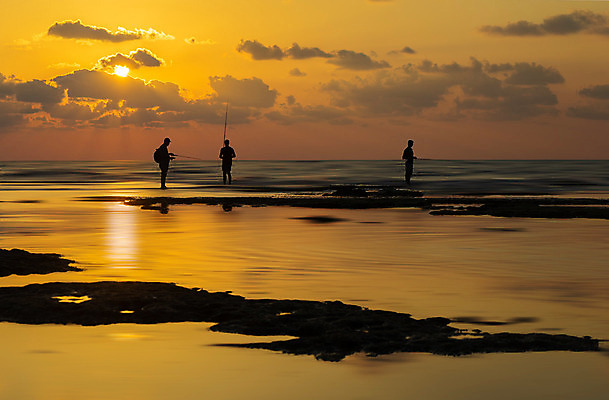포토 JPG 해외이미지 구름 실루엣 바다 여행 자연 하늘 날씨 휴가 풍경 해변 사람없음 물 여름 반사 고요 일몰 지중해 암초 이스라엘 해외202004 해외포토 자연요소 계절 촬영기법 노을 생태계 서아시아 파일형식 이미지허브