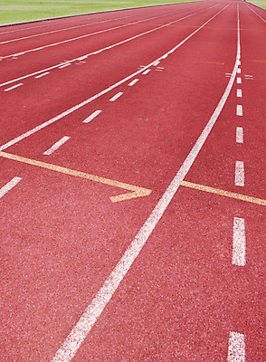 포토 JPG 해외이미지 라이프스타일 길 선 스포츠 밭 곡선 거리 건강 사람없음 달리기 운동 경쟁 경기장 도전 연습 멀리 선로 해외202004 해외포토 컨셉 농업 스포츠시설 모션 생활 파일형식 이미지허브