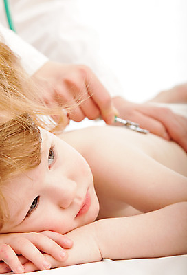 포토 JPG 해외이미지 직업 손 행복 어린이 유니폼 청진기 건강 병원 한명 사람 약 건강관리 고통 장비 시험 환자 의사 흰색 침대 아기 도움 작음 혀 방문 병실 거짓말 걸음마 돌봄 소아과의사 헬프 해외202004 해외포토 1 옷 교육 감정 컬러 가구 컨셉 의학 의료기기 모션 관리 신체부위 의료진 입 크기 파일형식 이미지허브