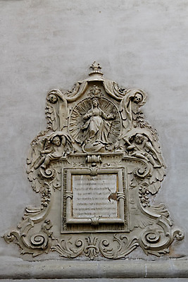 포토 JPG 해외이미지 유럽 조각 건축양식 천사 사람없음 건물 장식 교회 아기 도시 화려 역사 편지 신성 마리아 옛날 해외202004 해외포토 건축물 건축 나라 종교 컨셉 종교건축 사람 파일형식 이미지허브