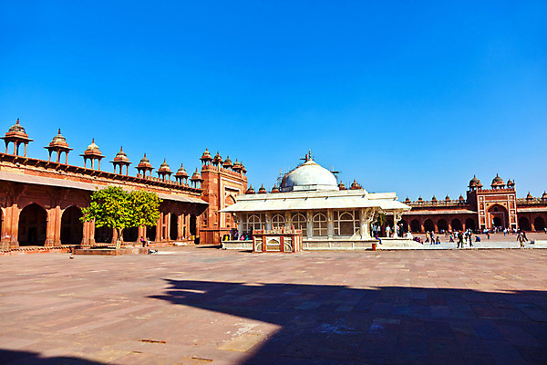 포토 JPG 해외이미지 아시아 종교 문화 건축양식 사람 풍경 사람없음 건물 장식 빨간색 탑 세계문화유산 바위 기둥 사찰 역사 재산 이슬람교 왕 인도인 모스크 사암 천연기념물 아그라 안뜰 옛날 해외202004 해외포토 외국인 건축물 건축 나라 컬러 종교건축 동양인 금융 문화재 돌_바위 파일형식 이미지허브