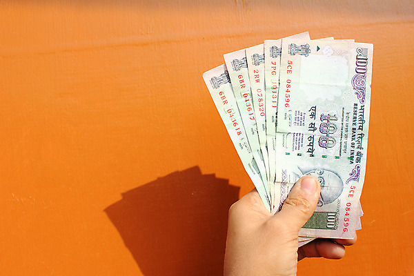 포토 JPG 해외이미지 나무 식물 손 백그라운드 컨셉 돈 비즈니스 성공 추상 주택 아이디어 선물 사람 사람없음 목재 초록색 금융 쇼핑 사무실 세일 달러 동전 저축 유로 흰색 우승 부채 행운 시장 재산 구매 주식 인도인 심볼 사인 주기 투자 상업 팔 고립 복권 수입 헬프 해외202004 해외포토 외국인 컬러 무늬 재료 모션 동양인 건물 신체부위 경제 최고 도움 파일형식 이미지허브