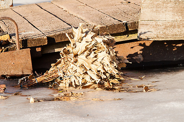 포토 JPG 해외이미지 나무 전통 문화 길 호수 백그라운드 자연 하늘 휴식 건조 건강 사람없음 목재 파란색 빛 강 환경 얼음 스파 목욕 일몰 꿈 추위 가을 흰색 나뭇가지 시골 점 뜨거움 구멍 쓰레기 빗자루 탈출 싱글 사우나 내추럴 러시아인 썩음 위생관리 해외202004 해외포토 자연요소 서양인 식물 계절 컬러 컨셉 재료 관리 노을 청결 청소도구 생태계 파일형식 이미지허브