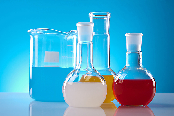 포토 JPG 해외이미지 과학 유리 실험 사람없음 빨간색 파란색 컬러풀 약 노란색 장비 기구 투명 액체 실험실 플라스크 시험관 유리그릇 튜브 발견 화학물질 해외202004 해외포토 그릇 컬러 의학 재질 실험기구 화학 파일형식 이미지허브