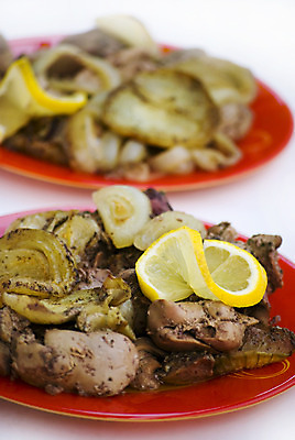 포토 JPG 해외이미지 접시 다이어트 양파 파슬리 육류 요리 사람없음 장식 빨간색 식사 저녁식사 치킨 매트 흰색 뜨거움 오븐 맛 레몬 간 레시피 고립 단백질 해외202004 해외포토 식기 컬러 컨셉 채소 과일 식재료 건강 가전제품 장기_의학 닭고기요리 영양소 파일형식 이미지허브