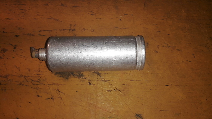 포토 JPG 해외이미지 산업 부분 기술 사람없음 전자제품 장비 수확 엔지니어 디자이너 라디오 복고 공학 옛날 해외202004 해외포토 직업 교육 농업 기술자 파일형식 이미지허브