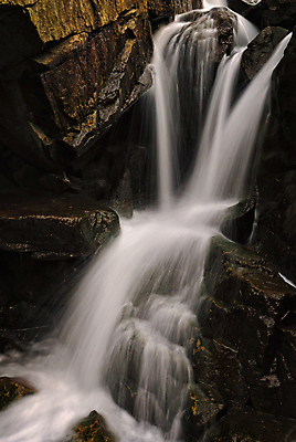 포토 JPG 해외이미지 노르웨이 풍경 사람없음 물 봄 폭포 암초 해외202004 해외포토 자연요소 계절 유럽 자연 파일형식 이미지허브