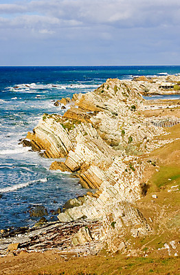 포토 JPG 해외이미지 구름 바다 자연 풍경 사람없음 물 파란색 갈색 바위 시간 묘사 부식 뉴질랜드 각도 층 지질학 해외202004 해외포토 자연요소 교육 컬러 돌_바위 오세아니아 생태계 파일형식 이미지허브