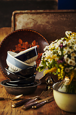 포토 JPG 해외이미지 식기 접시 디자인 음식 백그라운드 포크 탁자 휴가 사람없음 목재 장식 세트 갈색 금속 주방 식당 숟가락 식사 저녁식사 장비 수확 골동품 흰색 기구 공구 시골 축하 칼 아침식사 은색 오브젝트 서비스 질감 냅킨 복고 설정 점심식사 그런지 옛날 카피스페이스 해외202004 해외포토 나무 컬러 가구 컨셉 농업 재료 재질 수저 상점 공백 도구 파일형식 이미지허브