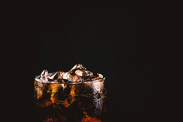 포토 JPG 해외이미지 음료 음식 백그라운드 유리 사람없음 빨간색 물 여름 갈색 얼음 검은색 활발 추위 마시기 흰색 신선 닫기 달콤 맛 시원함 갈증 설탕 오브젝트 상쾌 콜라 부드러움 소다 카페인 팝 해외202004 해외포토 자연요소 계절 감정 컬러 컨셉 모션 재질 감각 탄산음료 파일형식 이미지허브