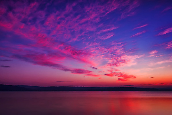 포토 JPG 해외이미지 구름 호수 모래 파도 바다 백그라운드 자연 휴식 전등 풍경 사람없음 야외 장식 빨간색 물 파란색 컬러풀 햇빛 반사 일출 검은색 일몰 놀람 활발 거울 광선 화려 저녁 인쇄 캔버스 불가리아 수평선 해외202004 해외포토 자연요소 감정 컬러 컨셉 조명 표정 태양 노을 야간 생태계 파일형식 남유럽 이미지허브