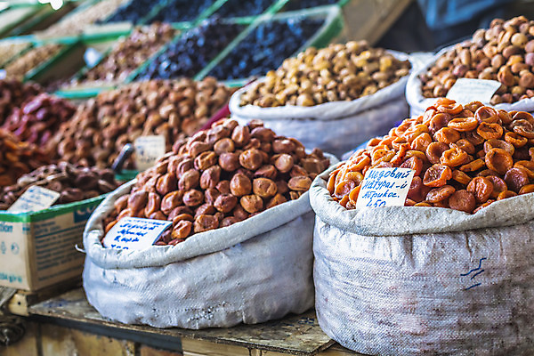 포토 JPG 해외이미지 전통 아시아 여행 잎 가방 비즈니스 재료 휴가 파프리카 동양인 사람없음 컬러풀 꼬리표 라벨 세일 상점 숟가락 견과류 시장 맛 가격 가루 인도인 허브 향신료 무역 매움 향기 냄새 향 후추 카레 강렬 매각 사프란 시나몬 아랍어 키르기스스탄 해외202004 해외포토 외국인 식물 잡화 나라 산업 음식 컬러 컨셉 채소 프레임 수저 인종 중앙아시아 향미료 파일형식 이미지허브
