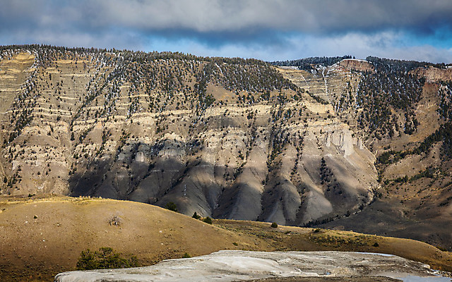 포토 JPG 해외이미지 자연 산 풍경 경사 사람없음 골짜기 미국 멸종위기동물 매머드 와이오밍 지질학 해외202004 해외포토 동물 교육 북아메리카 생태계 파일형식 멸종위기종 이미지허브