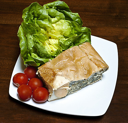 포토 JPG 해외이미지 캐릭터 음식 빵 백그라운드 다이어트 토마토 채소 과일 양파 피자 샌드위치 건강 육류 사람없음 빨간색 초록색 여름 저녁식사 소고기 흰색 맛 아침식사 칼로리 후추 바질 고립 해외202004 해외포토 계절 컬러 컨셉 식재료 패스트푸드 서양음식 식사 향신료 파일형식 이미지허브