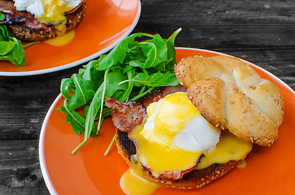 포토 JPG 해외이미지 접시 영어 음식 빵 캐나다 채소 오렌지 아침 영국 치즈 샌드위치 건강 육류 돼지고기 사람없음 노란색 계란 식사 주스 샐러드 튀김 껍질 맛 아침식사 만취 속도 햄 브런치 토스트 주말 머핀 토핑 베이컨 버터 노른자 점심식사 루꼴라 스크램블 핸드메이드 해외202004 해외포토 주간 문자 식기 유럽 음료 컬러 컨셉 북아메리카 과일 식재료 유제품 알 계란요리 술취함 파일형식 이미지허브