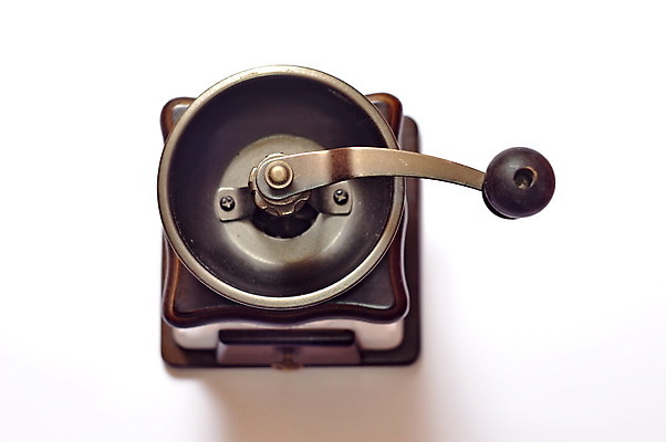 포토 JPG 해외이미지 전통 디자인 커피 음료 음식 아침 손잡이 미술 사람없음 목재 갈색 금속 주방 어둠 카페 수확 골동품 흰색 공구 시골 신선 닫기 아침식사 낟알 일회용 철 오브젝트 상쾌 복고 만들기 아로마 그라인더 갈기 카푸치노 에스프레소 중독 내추럴 방앗간 고립 모카 옛날 조작 카페인 스타일 해외202004 해외포토 주간 나무 감정 컬러 농업 재료 모션 재질 문화예술 상점 식사 도구 커피용품 파일형식 이미지허브