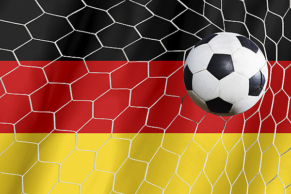 포토 JPG 해외이미지 스포츠 백그라운드 밭 축구공 독일 잔디 사람없음 컵 빨간색 초록색 세계 노란색 검은색 축구 경기장 게임 깃발 원형 모서리 정상 시작 머리위 지역 인공 해외202004 해외포토 도형 식물 식기 유럽 컬러 농업 공 축구용품 스포츠시설 놀이 구기 파일형식 이미지허브