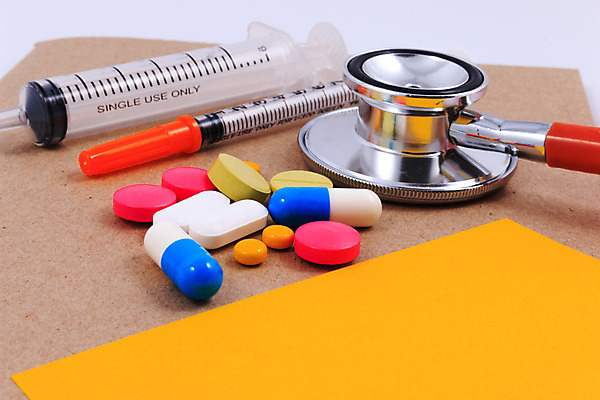 포토 JPG 해외이미지 종이 과학 백그라운드 청진기 탁자 주사기 안전 사람없음 빨간색 사무실 알약 갈색 노란색 쪽지 진료 장비 간호사 의사 흰색 도구 업무 닫기 맥박 플라스틱 약국 책상 오브젝트 싱글 치수 튜브 조제 고립 기본 돌봄 복용 어려움 진짜 해외202004 해외포토 컬러 가구 비즈니스 의학 의료기기 모션 재질 약 의료진 작업 만들기 파일형식 이미지허브