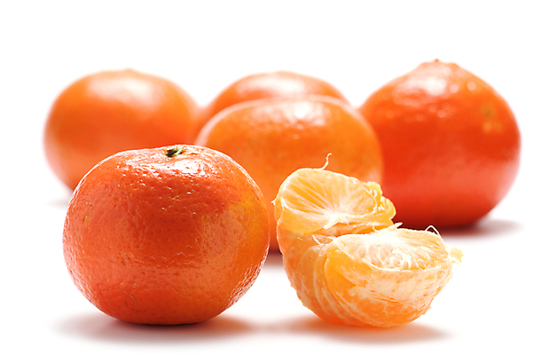 포토 JPG 해외이미지 음식 조각 다이어트 오렌지 과일 부분 귤 건강 사람없음 주스 활발 흰색 신선 그룹 달콤 고립 숙성 채식주의자 해외202004 해외포토 음료 컬러 컨셉 맛 채식 파일형식 이미지허브