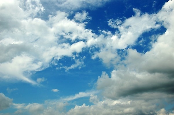 포토 JPG 해외이미지 구름 계절 하늘색 백그라운드 패턴 자연 하늘 날씨 추상 풍경 사람없음 야외 여름 파란색 빛 햇빛 태양 평화 우주 환경 맑음 침묵 자유 흰색 분위기 장면 천국 솜털 흐림 오존 해외202004 해외포토 자연요소 컬러 컨셉 무늬 소리 생태계 파일형식 이미지허브