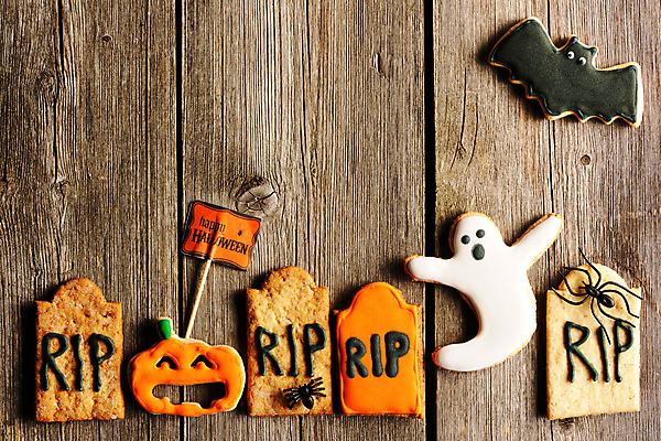 포토 JPG 해외이미지 백그라운드 탁자 디저트 사람없음 장식 쿠키 할로윈 달콤 유령 비석 박쥐 잭오랜턴 핸드메이드 해외202004 해외포토 음식 가구 포유류 맛 파일형식 이미지허브