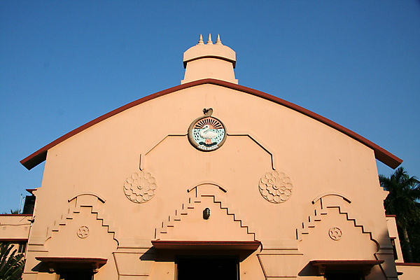 포토 JPG 해외이미지 디자인 종교 조각 건축양식 벽돌 사람없음 건물 도시 사찰 수학 역사 재산 큼 가난 인도인 묘사 신성 동쪽 천연기념물 사당 숭배 힌두교 해외202004 해외포토 외국인 건축물 건축 컨셉 교과목 종교건축 동양인 금융 크기 방향 파일형식 이미지허브