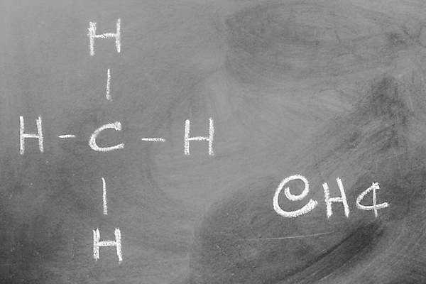 포토 JPG 해외이미지 교육 과학 백그라운드 컨셉 패턴 일러스트 텍스트 학교 프레임 사람없음 그래픽 검은색 칠판 그리기 스케치 심볼 오브젝트 사인 그림 분필 원자 연료 가스 공식 고립 석판 엘리먼트 온실 화학물질 효과 해외202004 해외포토 컬러 무늬 모션 미술 화학 초크 파일형식 이미지허브