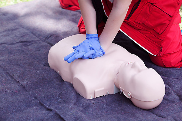 포토 JPG 해외이미지 손 자연 건강 사람없음 약 강사 환자 의사 긴급 죽음 마사지 발표 질병 담요 구조원 연습 충격 명령 궤 안전요원 헬프 해외202004 해외포토 직업 의학 신체부위 의료진 도움 생태계 파일형식 이미지허브