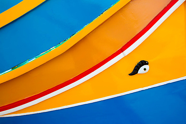 포토 JPG 해외이미지 전통 여행 추상 사람없음 컬러풀 활발 어선 보트 지중해 몰타섬 민화 해외202004 해외포토 바다 컬러 섬 컨셉 무늬 배_교통 그림 몰타 파일형식이미지허브 