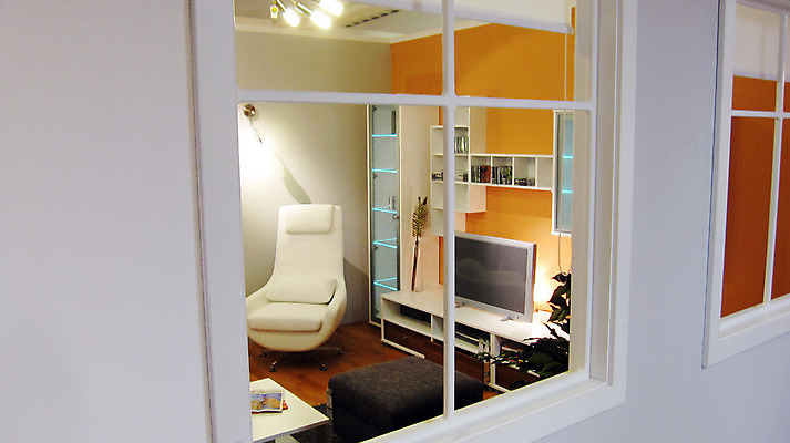 포토 JPG 해외이미지 라이프스타일 디자인 벽 가구 2 거실 오렌지 건축양식 창문 탁자 하늘 휴식 바닥 아파트 주택 실내 사람없음 야외 내부 장식 초록색 빛 갈색 우주 카펫 방 흰색 램프 오픈 플랫 모서리 우아함 안락의자 리빙 내추럴 땅바닥 철강 안락 해외202004 해외포토 건축 컬러 생활용품 컨셉 의자 과일 조명 건물 생활 파일형식 이미지허브