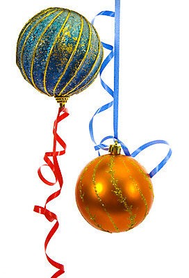 포토 JPG 해외이미지 계절 리본 백그라운드 크리스마스 공 휴가 선물 사람없음 장식 빨간색 빛 장식볼 흰색 축하 황금 자르기 오브젝트 테이프 고립 해외202004 해외포토 기념일 컬러 컨셉 모션 문구용품 파일형식 이미지허브