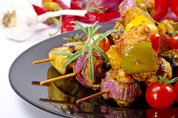 포토 JPG 해외이미지 동물 접시 음식 다이어트 토마토 채소 감자 패스트푸드 건강 육류 스테이크 사람없음 빨간색 초록색 물 빛 파티 식당 정원 검은색 식사 저녁식사 샐러드 소고기 신선 꼬치 그릴 바비큐 굽기 식욕 해외202004 해외포토 자연요소 식기 컬러 식재료 주방용품 서양음식 이벤트 상점 인스턴트 구이 파일형식 이미지허브