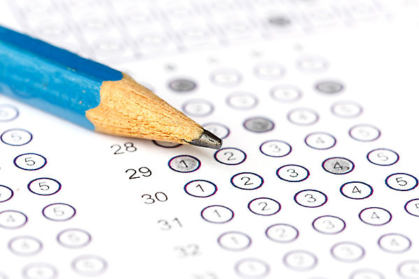 포토 JPG 해외이미지 학생 교육 종이 교실 학교 사람없음 스터디 연필 공백 거품 시험 원형 퀴즈 선택 질문 흔적 옵션 지우개 대학교 서식 문서 점수 시트 평가 고무 대답 설문지 많음 해외202004 해외포토 도형 컨셉 학용품 학습 필기구 파일형식 이미지허브