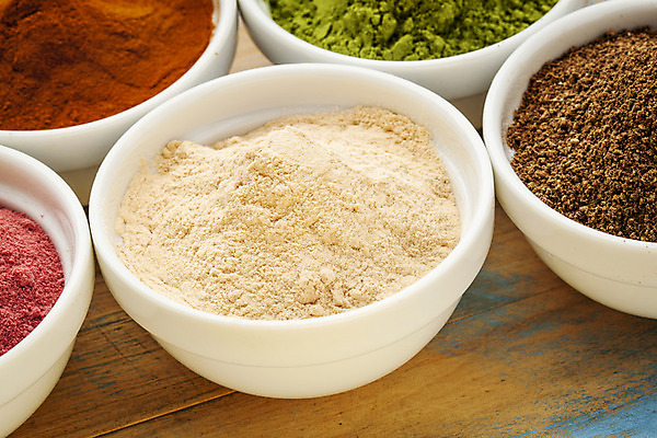 포토 JPG 해외이미지 다이어트 과일 건조 사람없음 목재 흰색 도자기 사발 가루 유기농 날것 섬유 보충 슈퍼푸드 해외202004 해외포토 나무 웰빙 컬러 재료 건강 직물 사기그릇 건강식품 파일형식 이미지허브