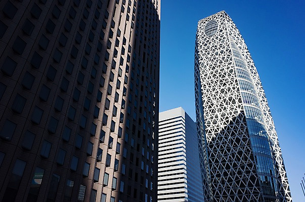 포토 JPG 주간 하늘 빌딩 사람없음 야외 일본 고층빌딩 도시 도쿄 신주쿠 국내포토 자연요소 아시아 건물 파일형식