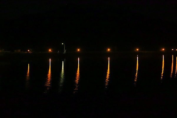 포토 JPG 호수 사람없음 야외 물 빛 강 일본 어둠 야간 에히메 국내포토 자연요소 아시아 파일형식