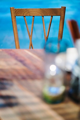 포토 JPG 식탁 실내 사람없음 아웃포커스 오브젝트 나무의자 국내포토 의자 탁자 촬영기법 내부 목재 파일형식