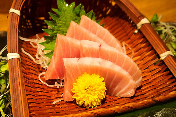 포토 JPG 꽃 음식 한송이 사람없음 노란색 일본 개화 키_도구 연어 일본음식 이에섬 국내포토 식물 1 아시아 컬러 섬 어류 도구 송이 오키나와 파일형식