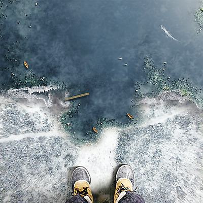 PSD 편집이미지 바다 여행 백그라운드 겨울 신체부위 하이앵글 얼음 다리 디지털합성 합성 선박 디지털아트 이미지편집 자연요소 계절 뷰포인트 수상교통 사람 파일형식