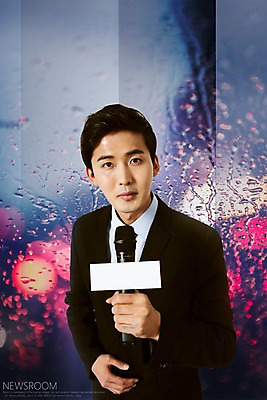 PSD 편집이미지 남자 실내 한명 들기 정장 상반신 20대 성인 앞모습 한국인 비 뉴스 아나운서 디지털합성 마이크 리포터 기상캐스터 디지털아트 청년남자한명만 성인남자한명만 뉴스룸 이미지편집 자연요소 직업 1 옷 뷰포인트 음향기기 모션 날씨 사람 동양인 청년 내부 남자한명만 성인남자만 청년남자만 파일형식