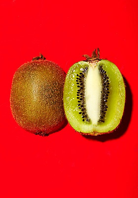포토 JPG 음식 과일 단면 키위 사람없음 빨간색 두개 팝아트 국내포토 컬러 2 그림 파일형식