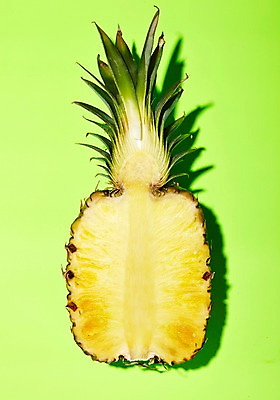 포토 JPG 음식 과일 단면 사람없음 연두색 한개 파인애플 팝아트 국내포토 1 초록색 열대과일 그림 파일형식