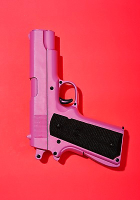 포토 JPG 무기 분홍색 사람없음 빨간색 한개 권총 총 팝아트 국내포토 1 컬러 그림 파일형식